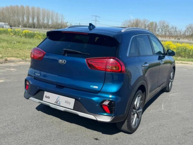 Синий Киа Niro, объемом двигателя 1.6 л и пробегом 50 тыс. км за 13000 $, фото 5 на Automoto.ua