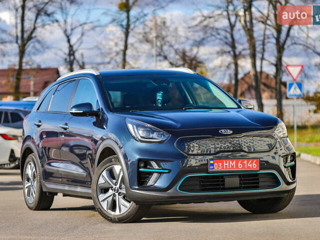 Синий Киа Niro, объемом двигателя 0 л и пробегом 131 тыс. км за 19500 $, фото 2 на Automoto.ua