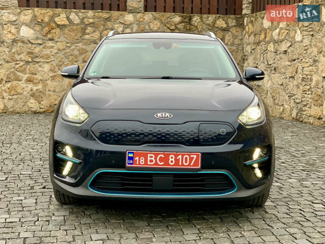 Синій Кіа Niro, об'ємом двигуна 0 л та пробігом 168 тис. км за 18400 $, фото 2 на Automoto.ua