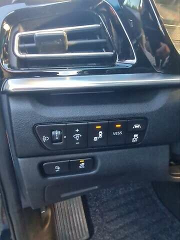 Синий Киа Niro, объемом двигателя 0 л и пробегом 148 тыс. км за 19300 $, фото 9 на Automoto.ua