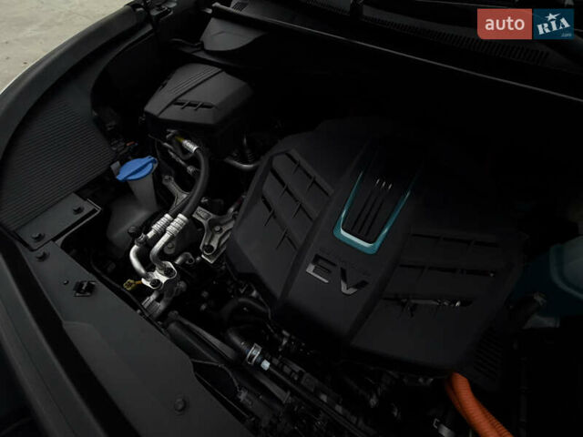 Синий Киа Niro, объемом двигателя 0 л и пробегом 135 тыс. км за 18999 $, фото 41 на Automoto.ua