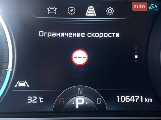 Синій Кіа Niro, об'ємом двигуна 0 л та пробігом 106 тис. км за 21900 $, фото 51 на Automoto.ua