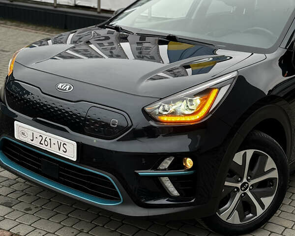Синій Кіа Niro, об'ємом двигуна 0 л та пробігом 93 тис. км за 19999 $, фото 23 на Automoto.ua