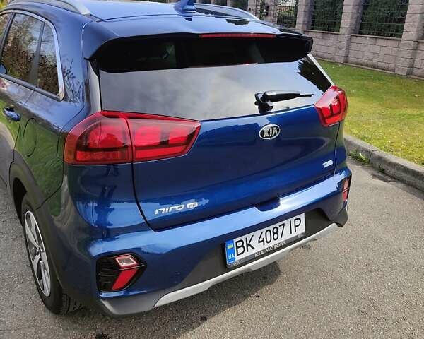 Кіа Niro 2020 у Рівному на Automoto.ua Синій Кіа Niro, об'ємом двигуна 1.58 л та пробігом 22 тис. км за 22000 $, фото 3 на Automoto.ua