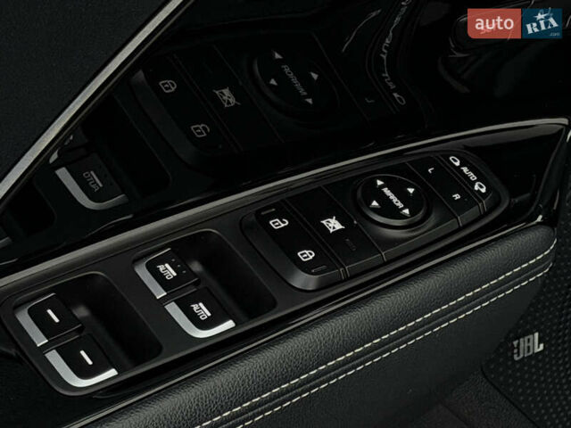 Синий Киа Niro, объемом двигателя 0 л и пробегом 135 тыс. км за 18999 $, фото 30 на Automoto.ua