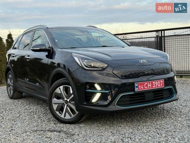 Синій Кіа Niro, об'ємом двигуна 0 л та пробігом 81 тис. км за 19350 $, фото 6 на Automoto.ua
