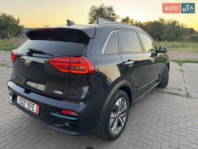 Синий Киа Niro, объемом двигателя 0 л и пробегом 123 тыс. км за 18900 $, фото 11 на Automoto.ua