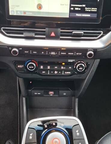 Синий Киа Niro, объемом двигателя 0 л и пробегом 113 тыс. км за 19528 $, фото 11 на Automoto.ua