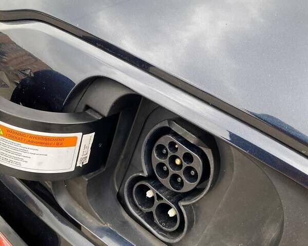 Синий Киа Niro, объемом двигателя 0 л и пробегом 126 тыс. км за 19200 $, фото 9 на Automoto.ua