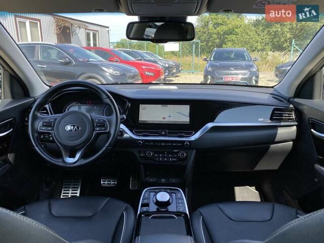 Киа Niro 2020 в Львове на Automoto.ua Синий Киа Niro, объемом двигателя 0 л и пробегом 48 тыс. км за 23700 $, фото 24 на Automoto.ua