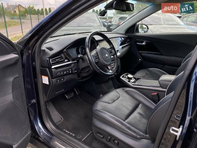 Киа Niro 2020 в Львове на Automoto.ua Синий Киа Niro, объемом двигателя 0 л и пробегом 97 тыс. км за 20950 $, фото 28 на Automoto.ua