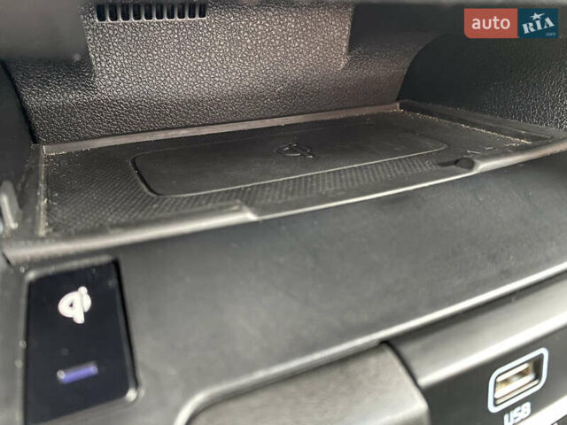 Синий Киа Niro, объемом двигателя 0 л и пробегом 119 тыс. км за 20800 $, фото 65 на Automoto.ua