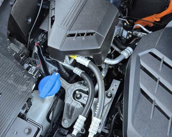Синий Киа Niro, объемом двигателя 0 л и пробегом 143 тыс. км за 18999 $, фото 3 на Automoto.ua