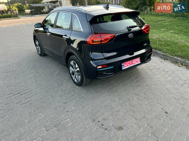 Синій Кіа Niro, об'ємом двигуна 0 л та пробігом 112 тис. км за 19500 $, фото 80 на Automoto.ua