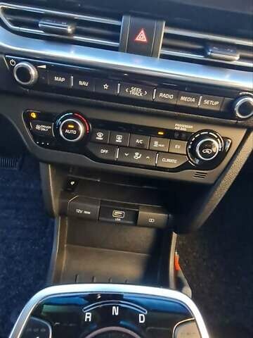 Синий Киа Niro, объемом двигателя 0 л и пробегом 148 тыс. км за 19300 $, фото 15 на Automoto.ua