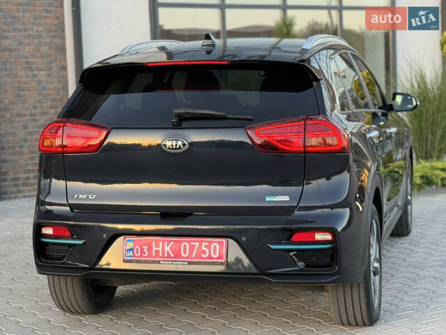 Синий Киа Niro, объемом двигателя 0 л и пробегом 129 тыс. км за 18800 $, фото 26 на Automoto.ua