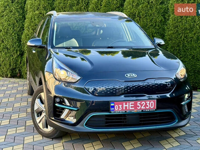 Синій Кіа Niro, об'ємом двигуна 0 л та пробігом 71 тис. км за 19700 $, фото 2 на Automoto.ua