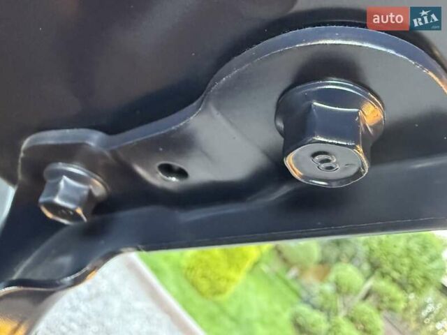 Синий Киа Niro, объемом двигателя 0 л и пробегом 138 тыс. км за 18350 $, фото 47 на Automoto.ua