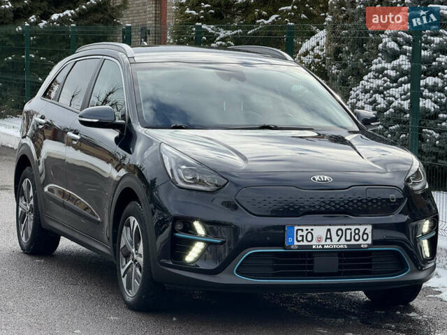 Синій Кіа Niro, об'ємом двигуна 0 л та пробігом 92 тис. км за 16970 $, фото 7 на Automoto.ua
