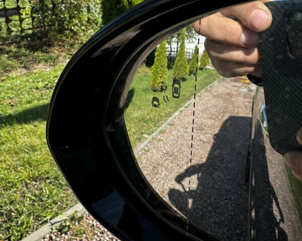 Синій Кіа Niro, об'ємом двигуна 0 л та пробігом 81 тис. км за 19699 $, фото 29 на Automoto.ua