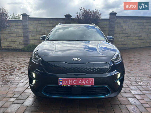 Синий Киа Niro, объемом двигателя 0 л и пробегом 125 тыс. км за 18700 $, фото 2 на Automoto.ua