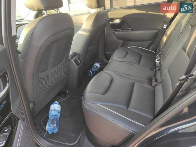 Синій Кіа Niro, об'ємом двигуна 0 л та пробігом 120 тис. км за 19890 $, фото 36 на Automoto.ua