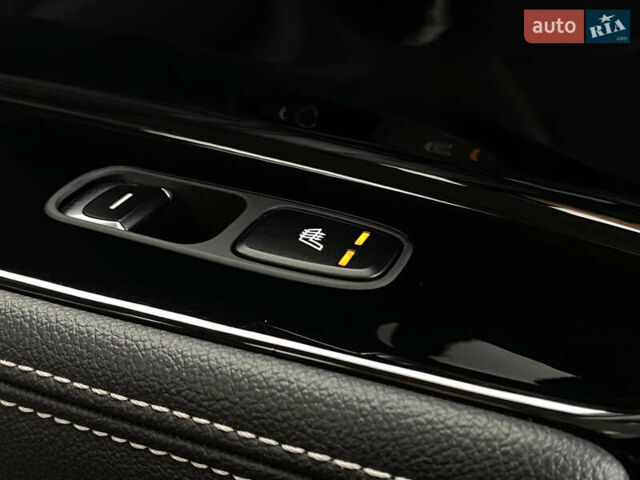 Синий Киа Niro, объемом двигателя 0 л и пробегом 119 тыс. км за 20800 $, фото 80 на Automoto.ua