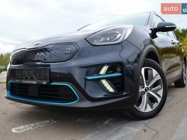 Киа Niro 2020 в Дрогобыче на Automoto.ua Синий Киа Niro, объемом двигателя 0 л и пробегом 81 тыс. км за 19550 $, фото 6 на Automoto.ua