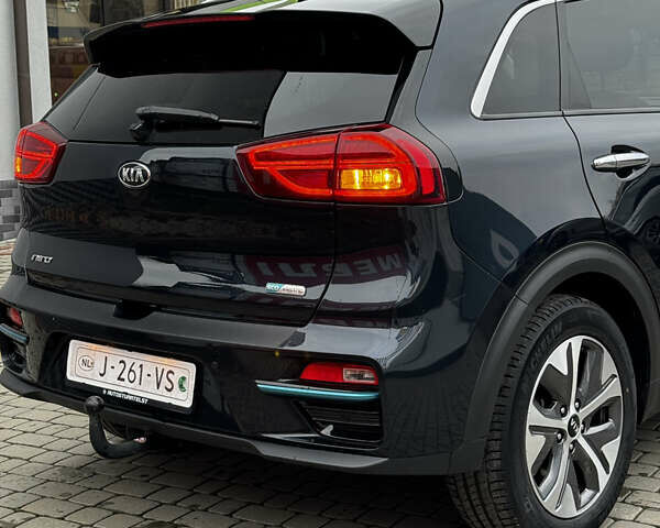 Синій Кіа Niro, об'ємом двигуна 0 л та пробігом 93 тис. км за 19999 $, фото 17 на Automoto.ua