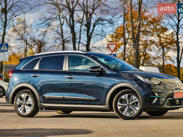Синий Киа Niro, объемом двигателя 0 л и пробегом 131 тыс. км за 19500 $, фото 4 на Automoto.ua