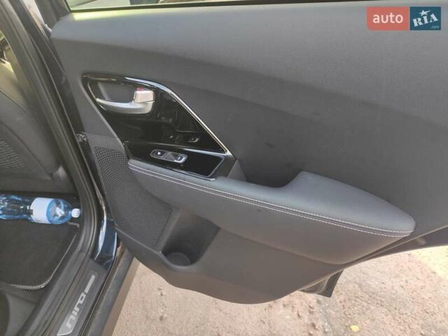 Синій Кіа Niro, об'ємом двигуна 0 л та пробігом 120 тис. км за 19890 $, фото 16 на Automoto.ua