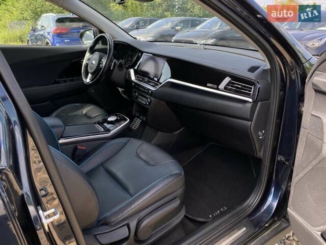Синій Кіа Niro, об'ємом двигуна 0 л та пробігом 75 тис. км за 23900 $, фото 64 на Automoto.ua