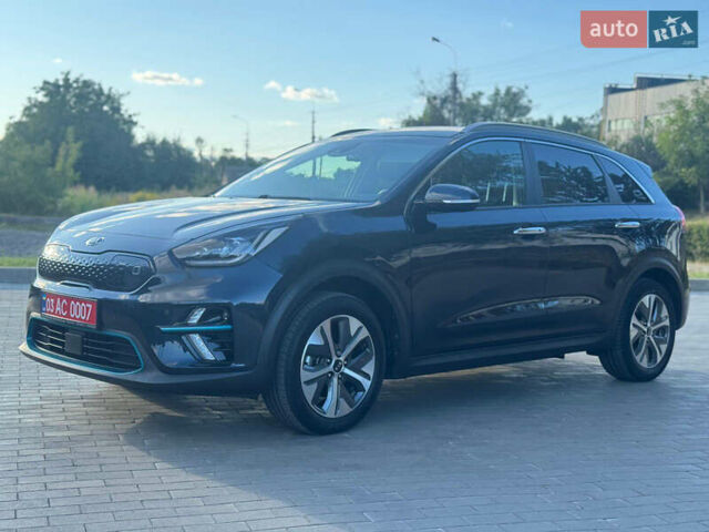 Синий Киа Niro, объемом двигателя 0 л и пробегом 155 тыс. км за 18750 $, фото 2 на Automoto.ua