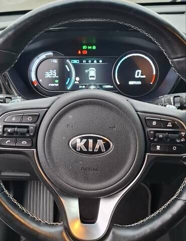 Синий Киа Niro, объемом двигателя 0 л и пробегом 113 тыс. км за 19528 $, фото 9 на Automoto.ua