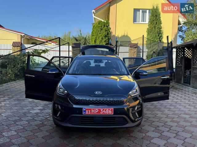 Синий Киа Niro, объемом двигателя 0 л и пробегом 170 тыс. км за 17999 $, фото 21 на Automoto.ua