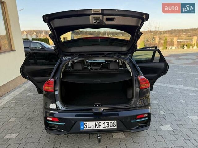 Синий Киа Niro, объемом двигателя 0 л и пробегом 78 тыс. км за 20950 $, фото 112 на Automoto.ua