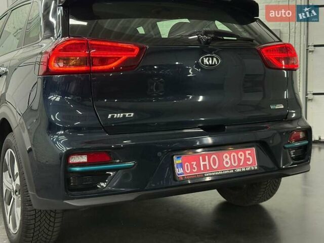 Синий Киа Niro, объемом двигателя 0 л и пробегом 90 тыс. км за 18427 $, фото 4 на Automoto.ua
