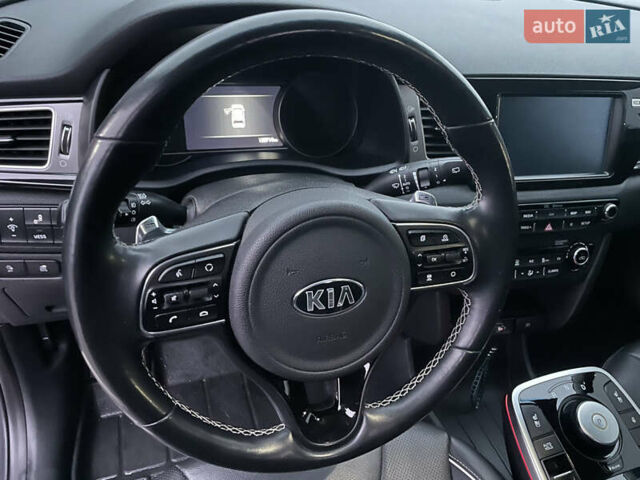 Синій Кіа Niro, об'ємом двигуна 0 л та пробігом 139 тис. км за 18500 $, фото 22 на Automoto.ua
