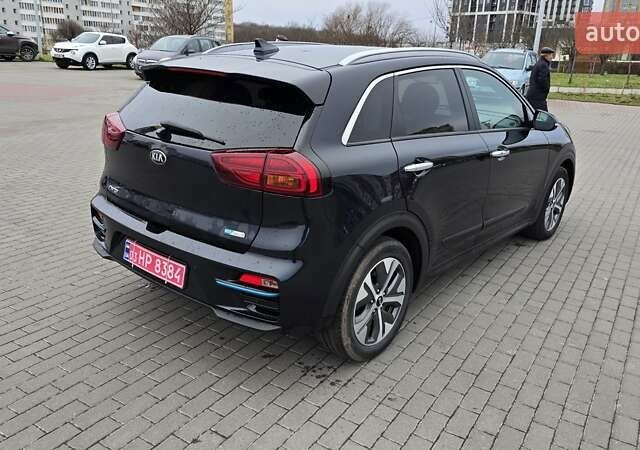 Синій Кіа Niro, об'ємом двигуна 0 л та пробігом 149 тис. км за 19000 $, фото 6 на Automoto.ua