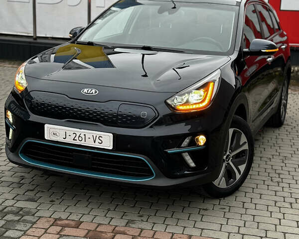 Синій Кіа Niro, об'ємом двигуна 0 л та пробігом 93 тис. км за 19999 $, фото 8 на Automoto.ua