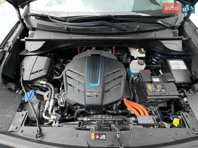 Синий Киа Niro, объемом двигателя 0 л и пробегом 112 тыс. км за 20800 $, фото 24 на Automoto.ua