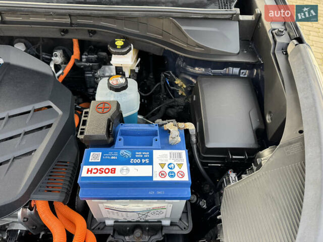 Синий Киа Niro, объемом двигателя 0 л и пробегом 156 тыс. км за 18900 $, фото 22 на Automoto.ua