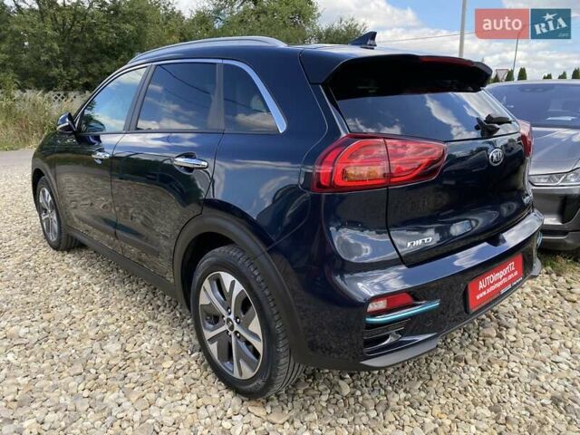 Синій Кіа Niro, об'ємом двигуна 0 л та пробігом 97 тис. км за 21950 $, фото 18 на Automoto.ua