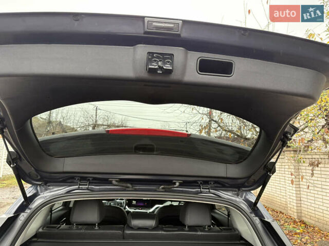 Синий Киа Niro, объемом двигателя 0 л и пробегом 115 тыс. км за 19900 $, фото 63 на Automoto.ua