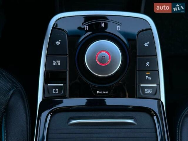 Синий Киа Niro, объемом двигателя 0 л и пробегом 58 тыс. км за 22900 $, фото 65 на Automoto.ua