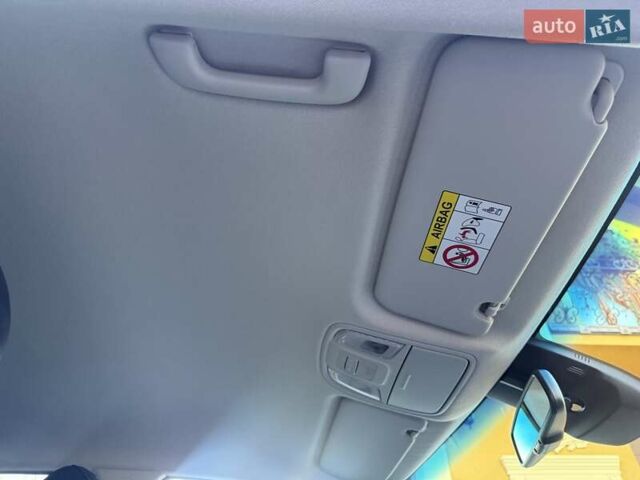 Синий Киа Niro, объемом двигателя 0 л и пробегом 138 тыс. км за 18350 $, фото 126 на Automoto.ua