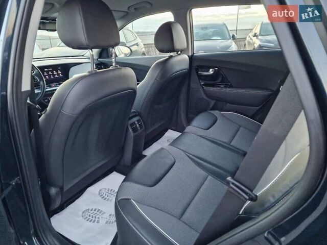 Синий Киа Niro, объемом двигателя 0 л и пробегом 168 тыс. км за 19300 $, фото 35 на Automoto.ua