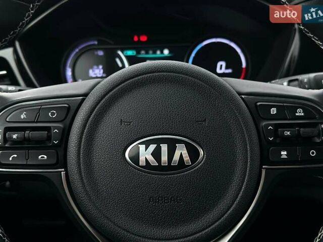 Синий Киа Niro, объемом двигателя 0 л и пробегом 117 тыс. км за 19900 $, фото 47 на Automoto.ua