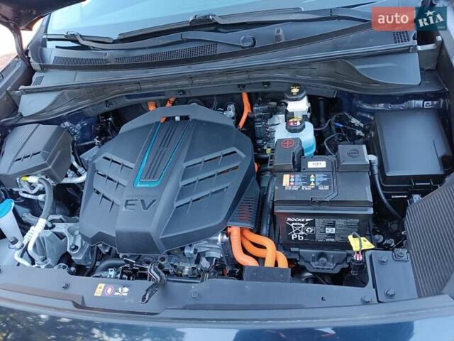 Синий Киа Niro, объемом двигателя 0 л и пробегом 96 тыс. км за 20300 $, фото 5 на Automoto.ua