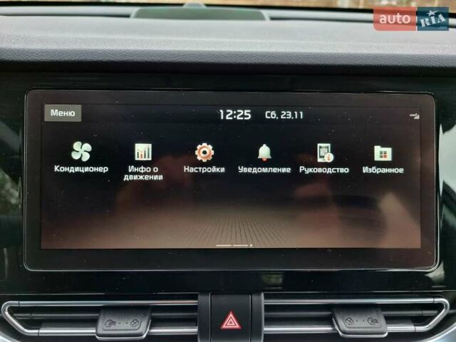 Синий Киа Niro, объемом двигателя 0 л и пробегом 67 тыс. км за 19399 $, фото 54 на Automoto.ua